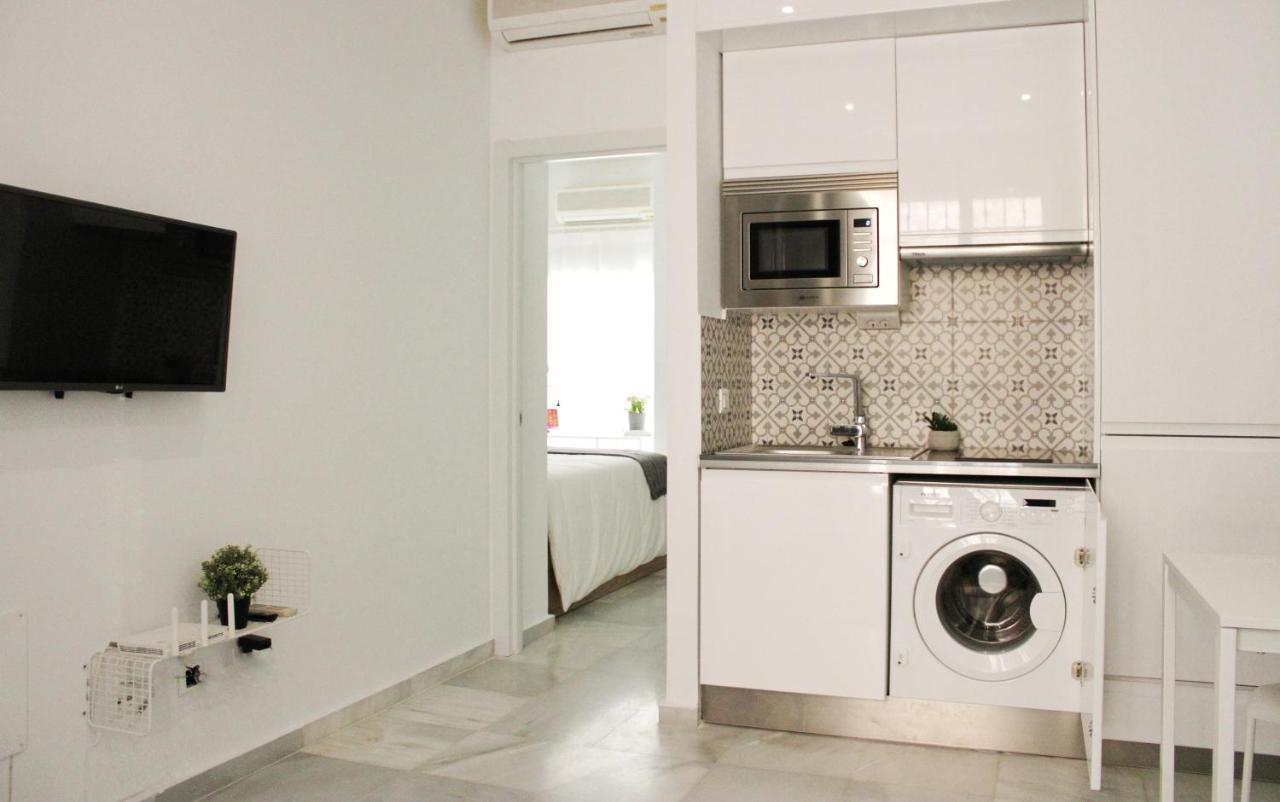 Апартаменты Malaga Centric Best Location And Comfort In Malaga Center Экстерьер фото