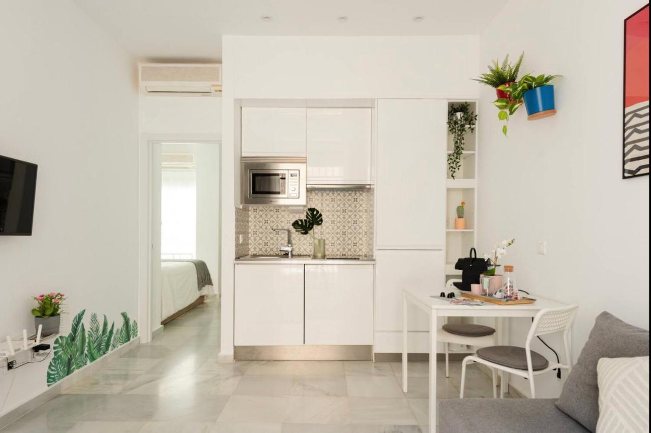 Апартаменты Malaga Centric Best Location And Comfort In Malaga Center Экстерьер фото